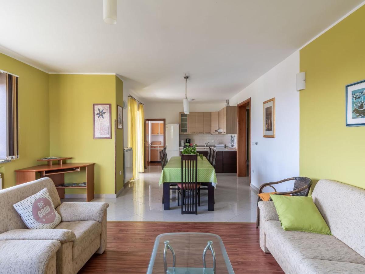 Apartment Kate-3 By Interhome Rukavac  Exterior photo